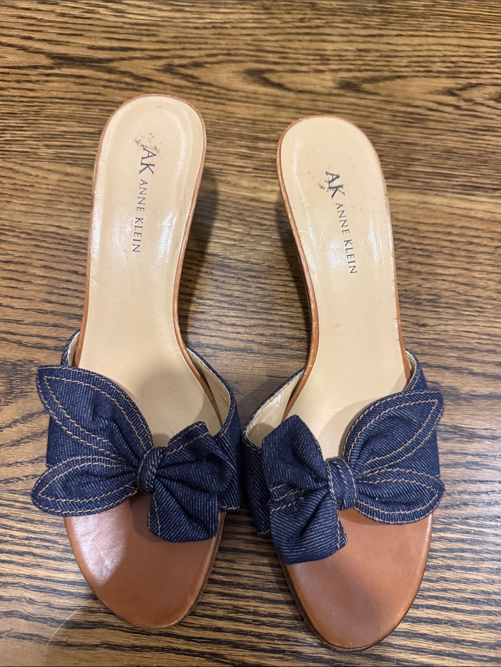 Anne Klein Tan Slides with Navy Denim Bow Accent